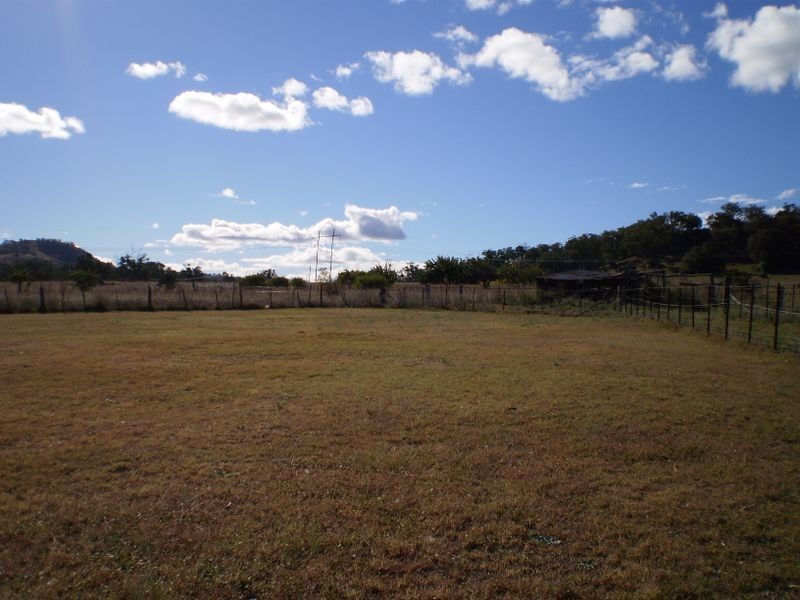 Tintinhull NSW 2352