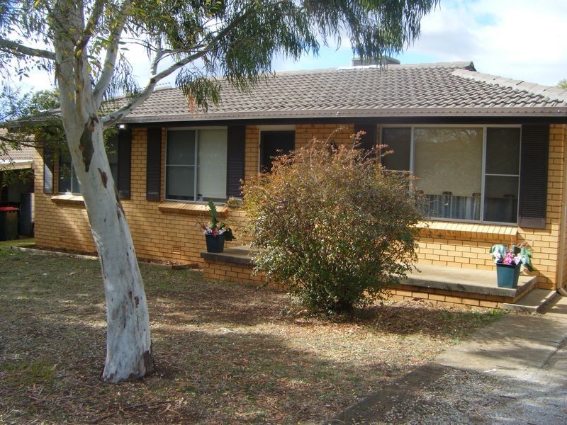 14 Mcdonald Crescent, Tamworth NSW 2340