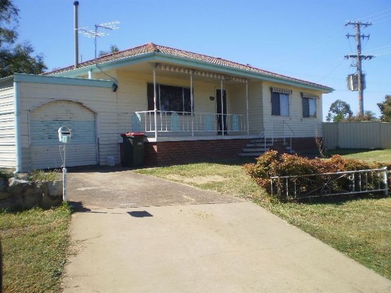 26 Mack Street, Tamworth NSW 2340