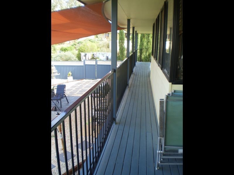 5 Lawrence Avenue, Tamworth NSW 2340