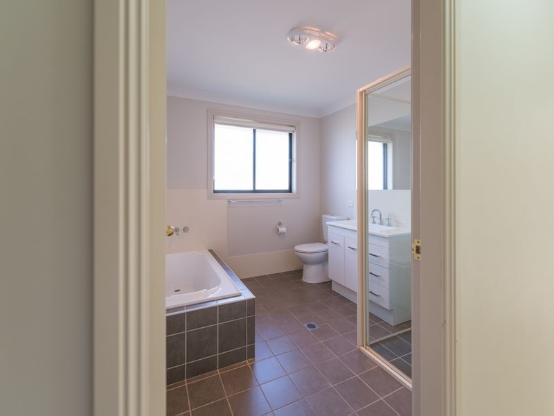 3 Eagle Avenue, Calala NSW 2340