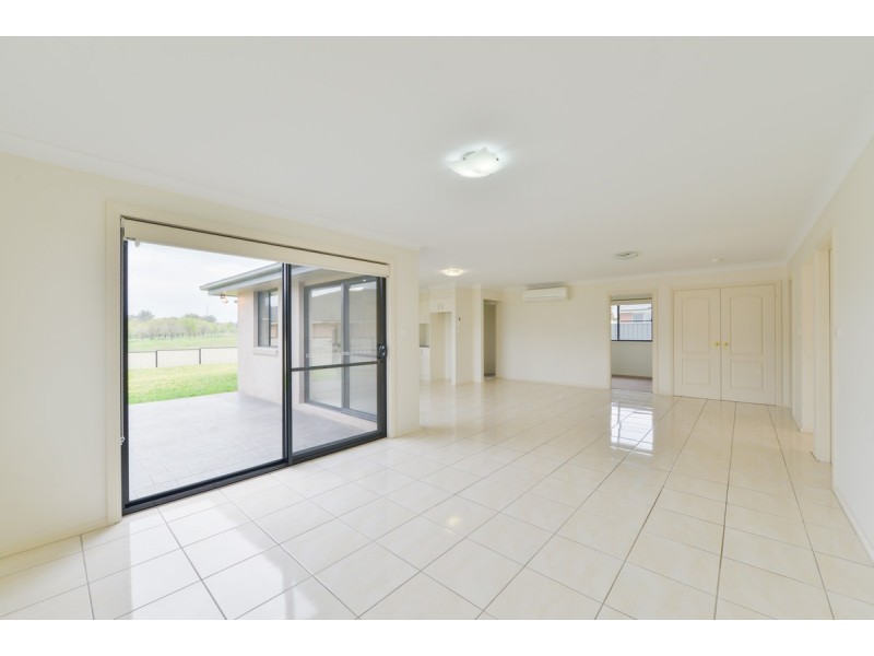 15 Rosella Avenue, Tamworth NSW 2340