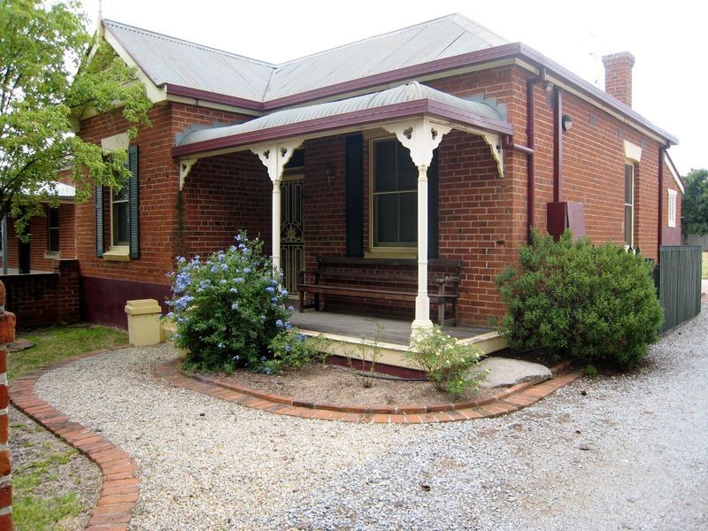 26 Crown Street, Tamworth NSW 2340