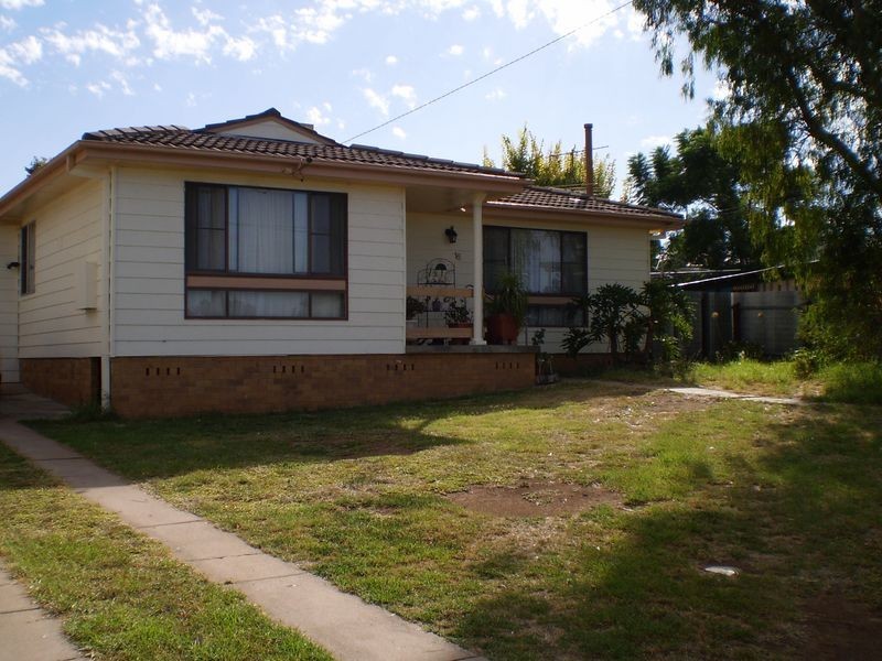 16 Wright Street, Tamworth NSW 2340