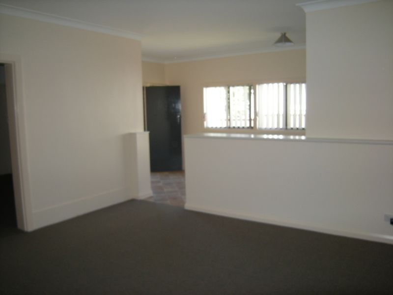 2/41 Church Street, Tamworth NSW 2340