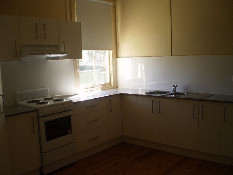 113 Ebsworth Street, Tamworth NSW 2340