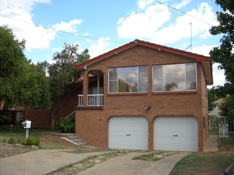 10 Myndee Avenue, Tamworth NSW 2340