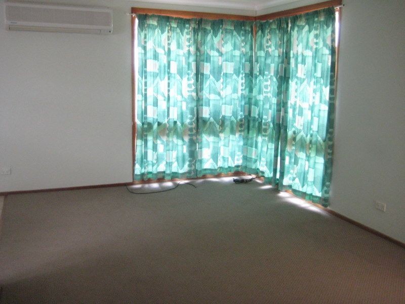 12 Ernest Street, Oxley Vale NSW 2340