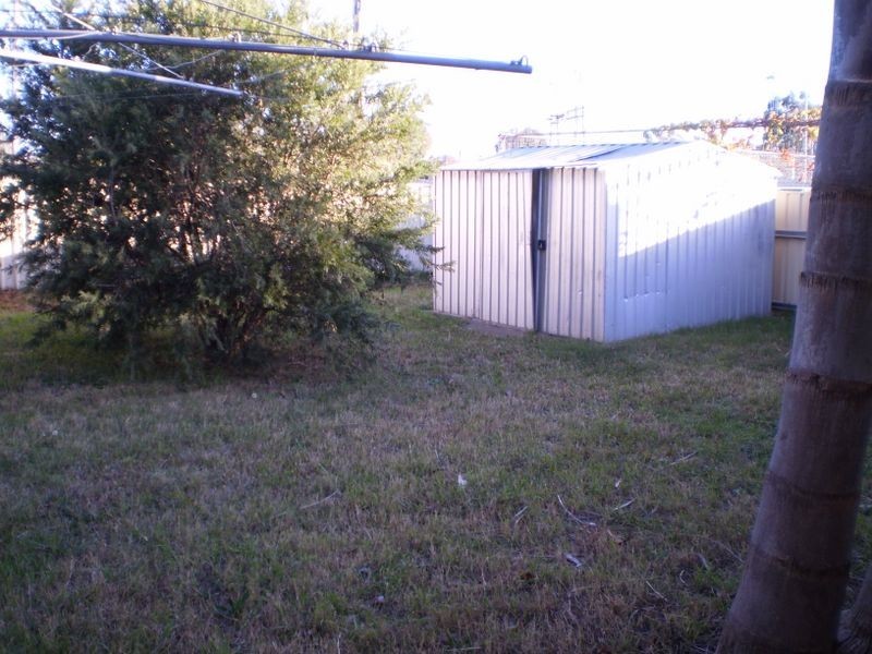 6 Dandaloo Street, Tamworth NSW 2340