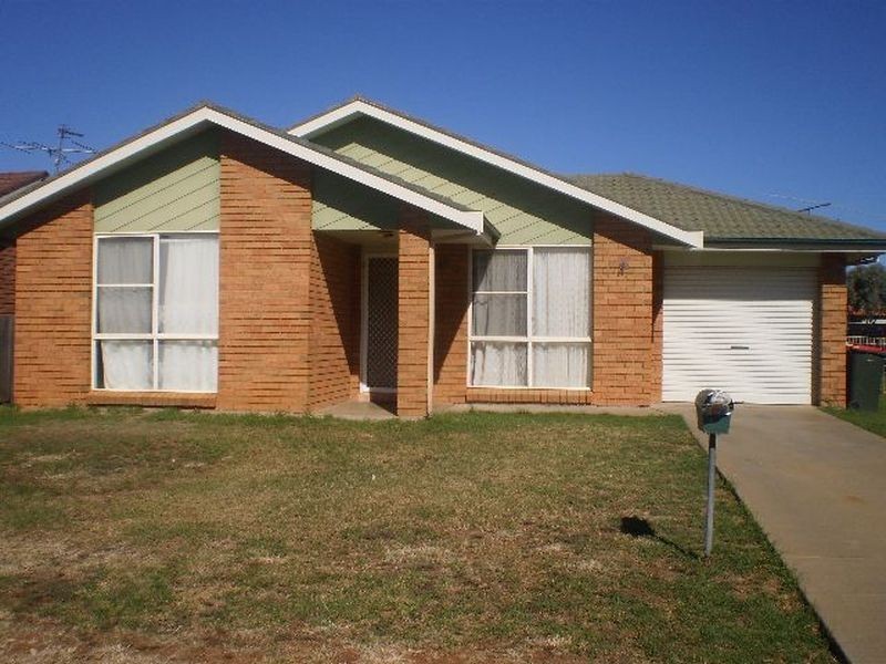 15 Gosse Court, Tamworth NSW 2340