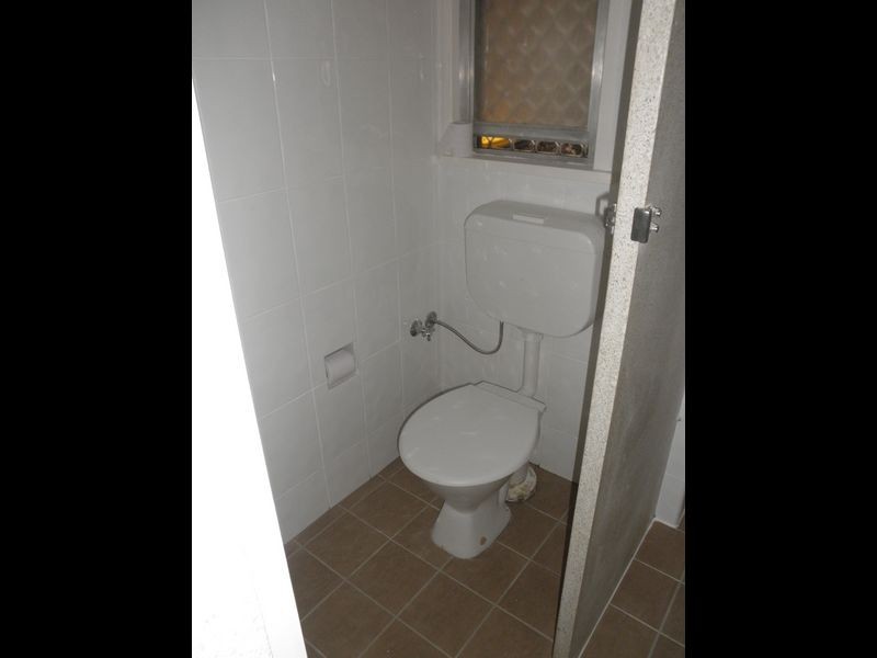 2/67 White Street, Tamworth NSW 2340