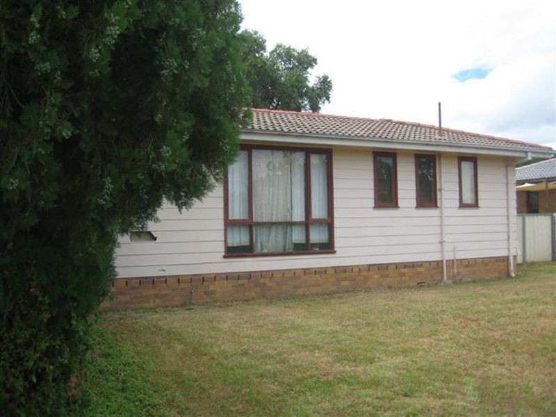 25 Sue Crescent, Tamworth NSW 2340