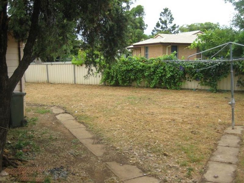 25 Sue Crescent, Tamworth NSW 2340