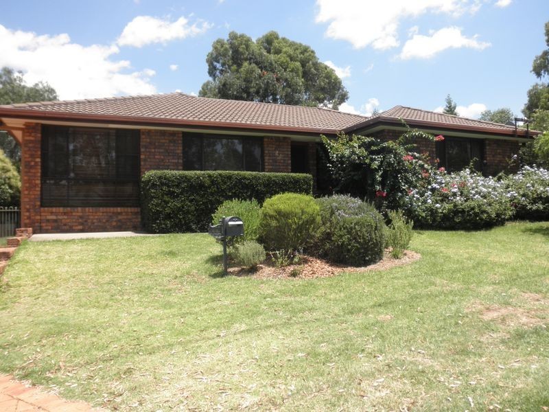 44 Tribe Street, Tamworth NSW 2340