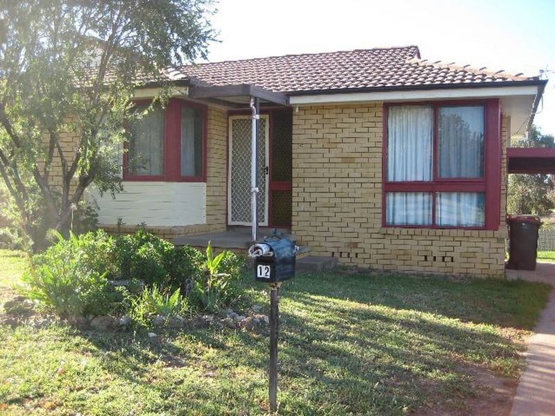 12 Ernest Street, Oxley Vale NSW 2340