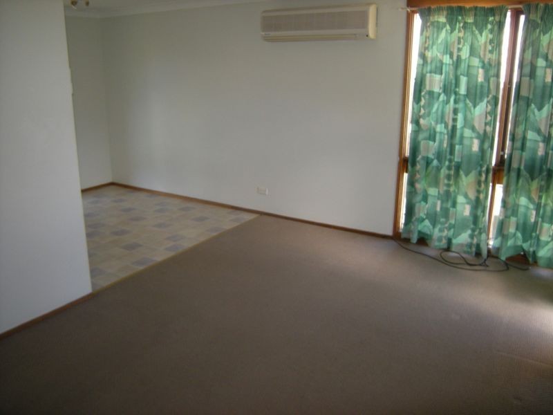 12 Ernest Street, Oxley Vale NSW 2340
