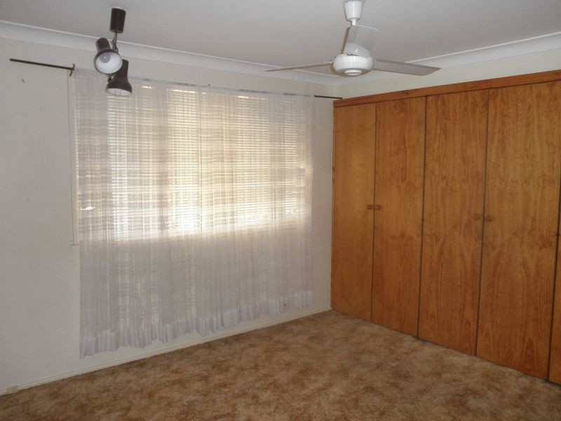 8 Fisher Road, Tamworth NSW 2340