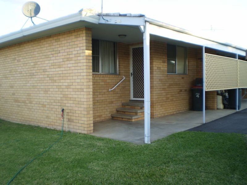 4/23 Kurrawan Street, Tamworth NSW 2340
