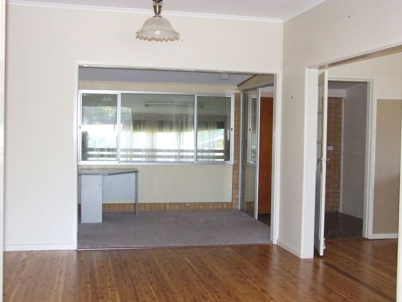 10 Cypress, Tamworth NSW 2340