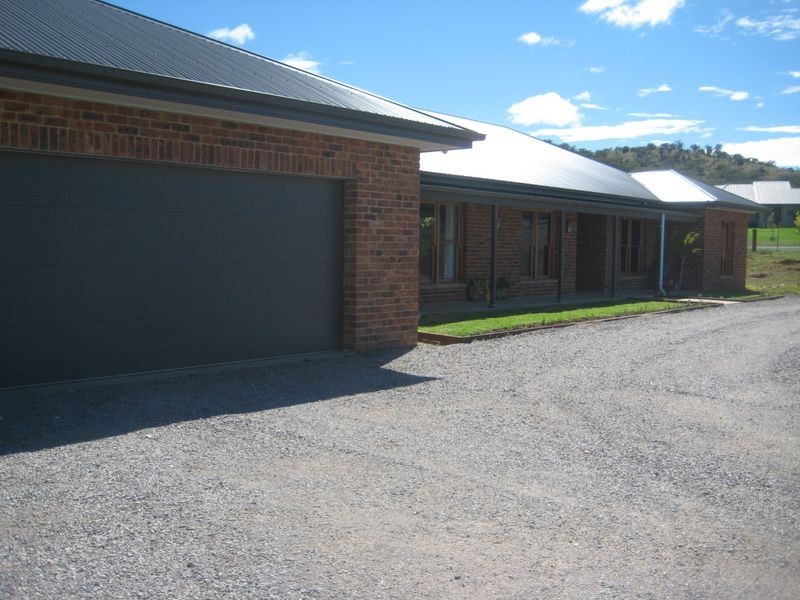 9 Flagstaff Road, Tamworth NSW 2340