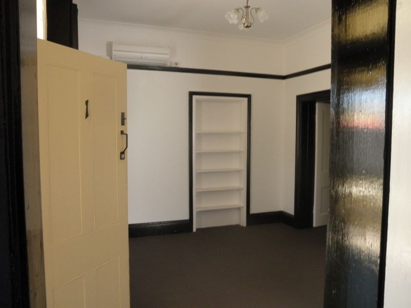 1/98 GRIFFIN AVENUE, Tamworth NSW 2340