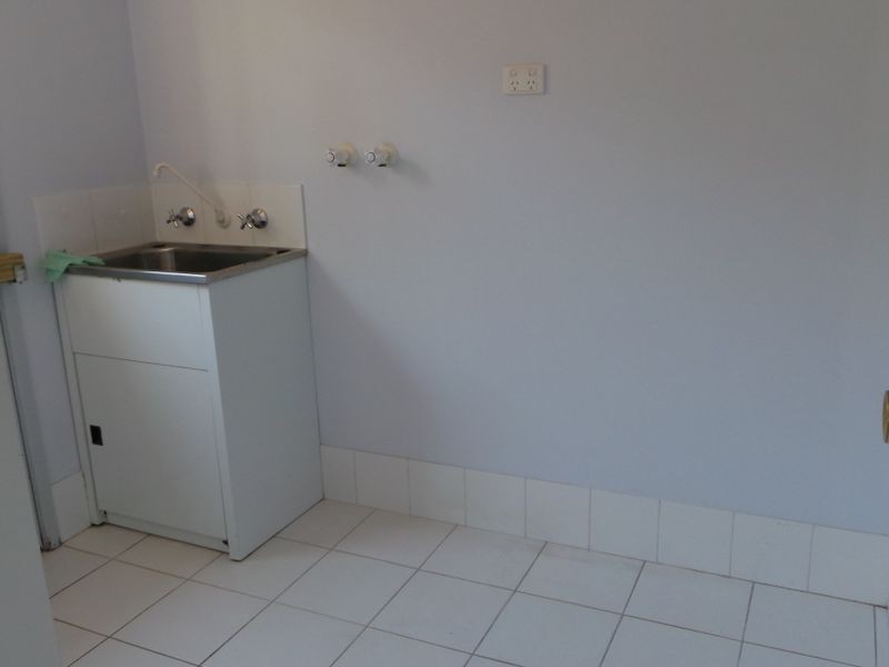 Unit 2/2A Darrell Road, Tamworth NSW 2340