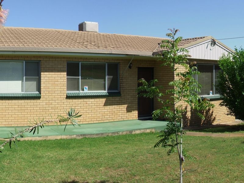 10 Cypress Street, Tamworth NSW 2340