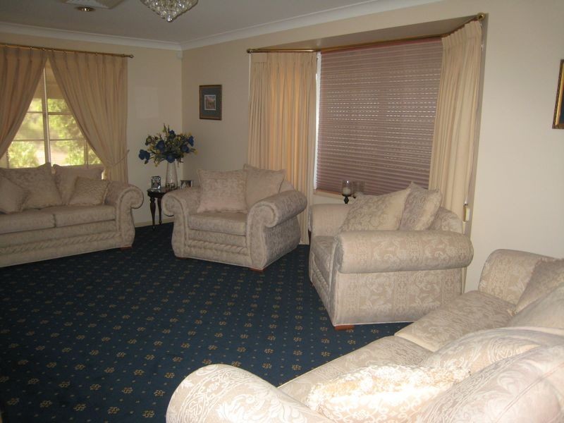 90 Hill Street, Tamworth NSW 2340