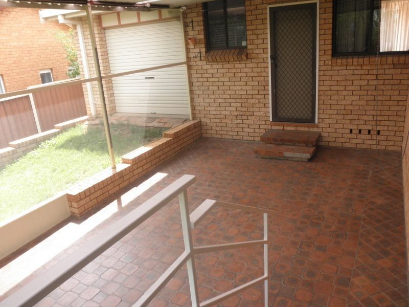 21 Ford Street, Tamworth NSW 2340