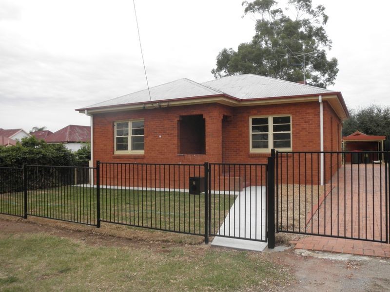 8 Bligh Street, Tamworth NSW 2340