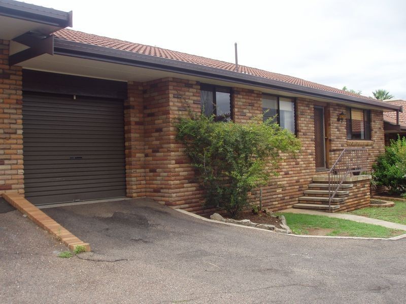 2/113 Rawson Avenue, Tamworth NSW 2340
