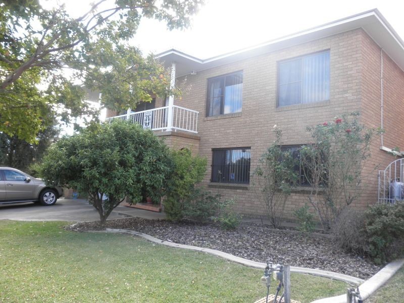 9 Caloola Street, Tamworth NSW 2340