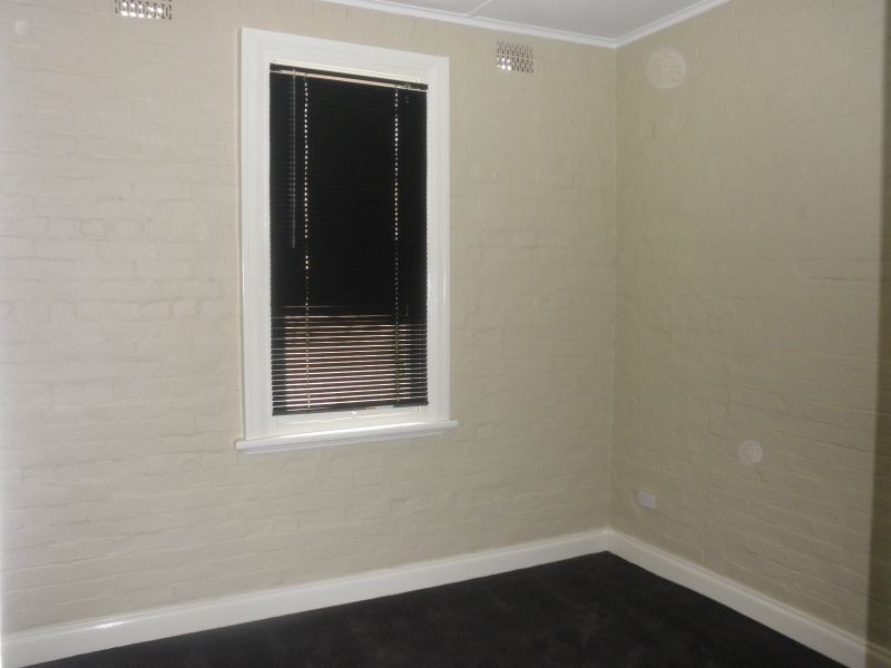 79 Ebsworth Street, Tamworth NSW 2340