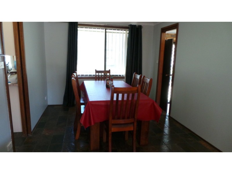 10 Yangoora Street, Tamworth NSW 2340