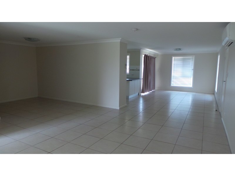 2/2 Minimbah Close, Tamworth NSW 2340