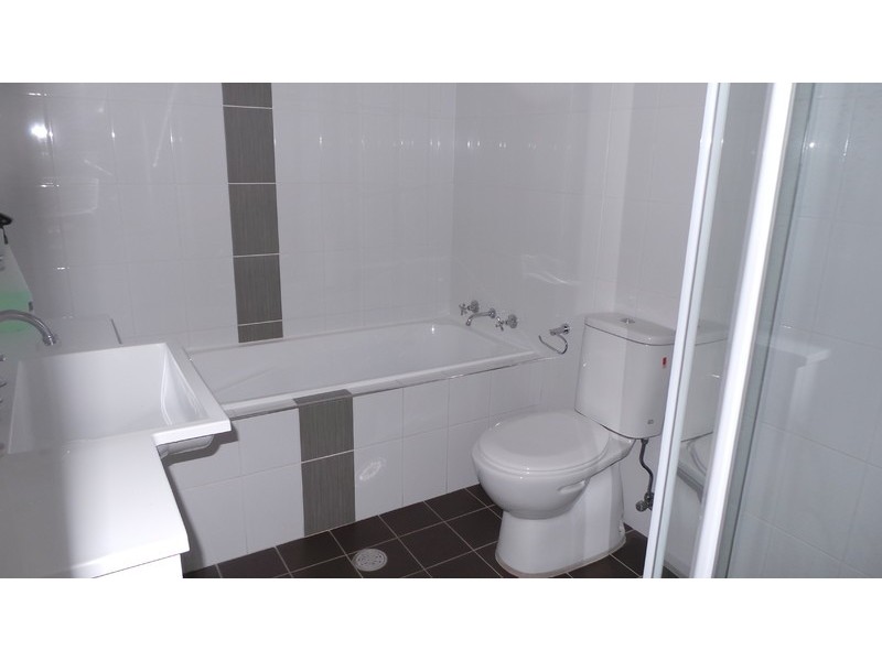 2/2 Minimbah Close, Tamworth NSW 2340