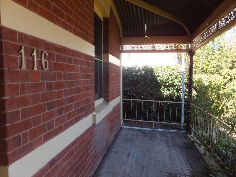 116 Carthage Street, Tamworth NSW 2340