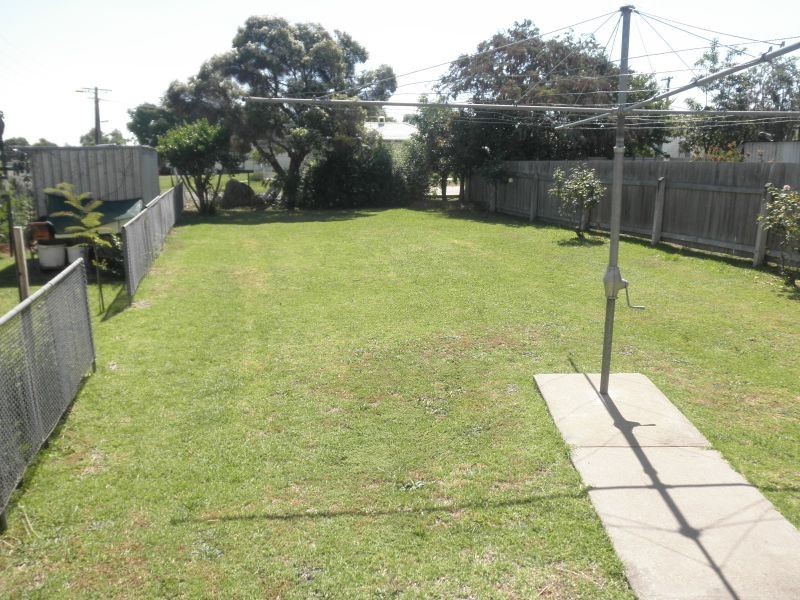 2/4 Somerset Place, Nemingha NSW 2340