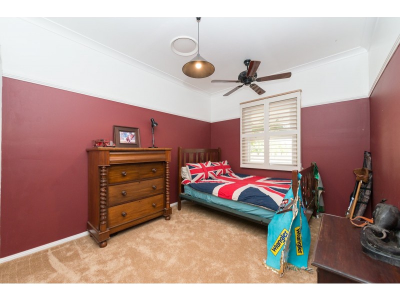 4 King George Avenue, Tamworth NSW 2340