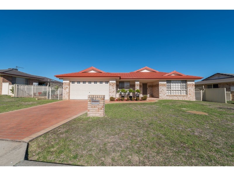 120 Morilla Street, Tamworth NSW 2340
