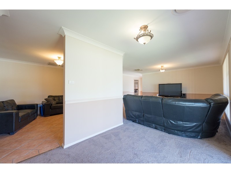 120 Morilla Street, Tamworth NSW 2340