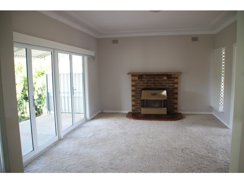 23 Lancaster Avenue, East Tamworth NSW 2340