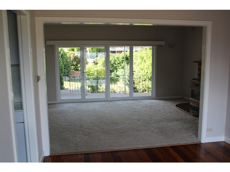 23 Lancaster Avenue, East Tamworth NSW 2340