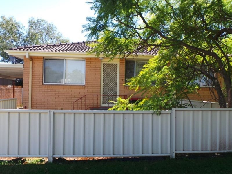 3/44 Edinburgh Avenue, Tamworth NSW 2340