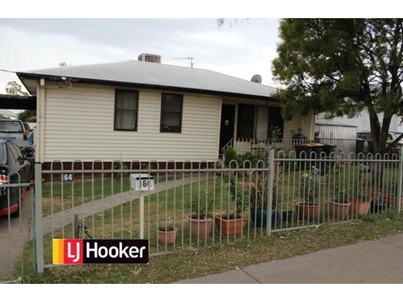 164 Robert Street, Tamworth NSW 2340