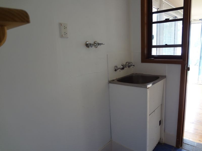 13 Angela Street, East Tamworth NSW 2340