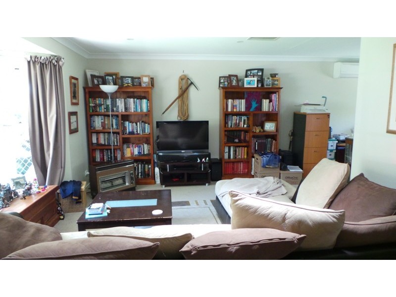 4 Waratah Place, Tamworth NSW 2340