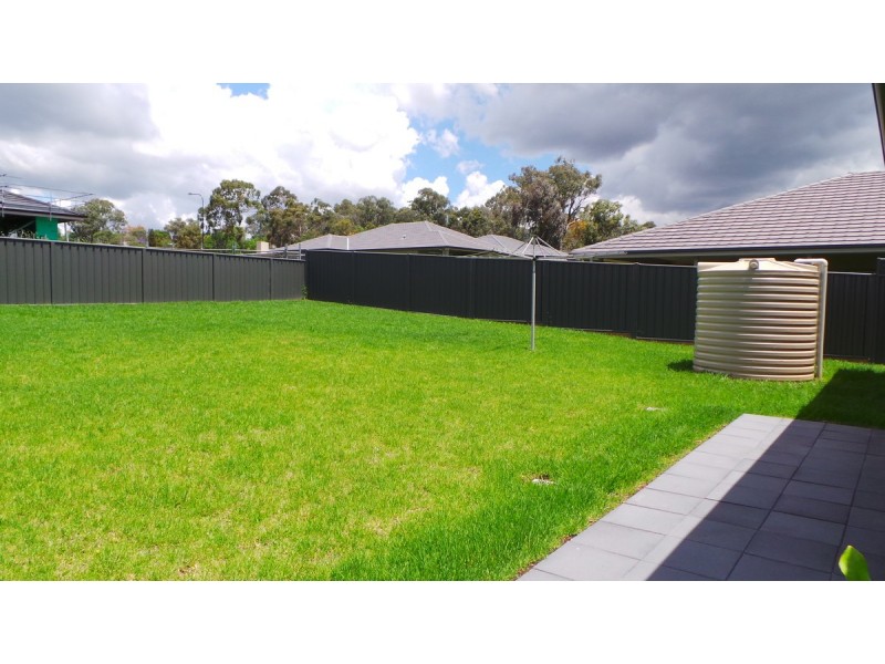 11 Wagtail Close, Tamworth NSW 2340