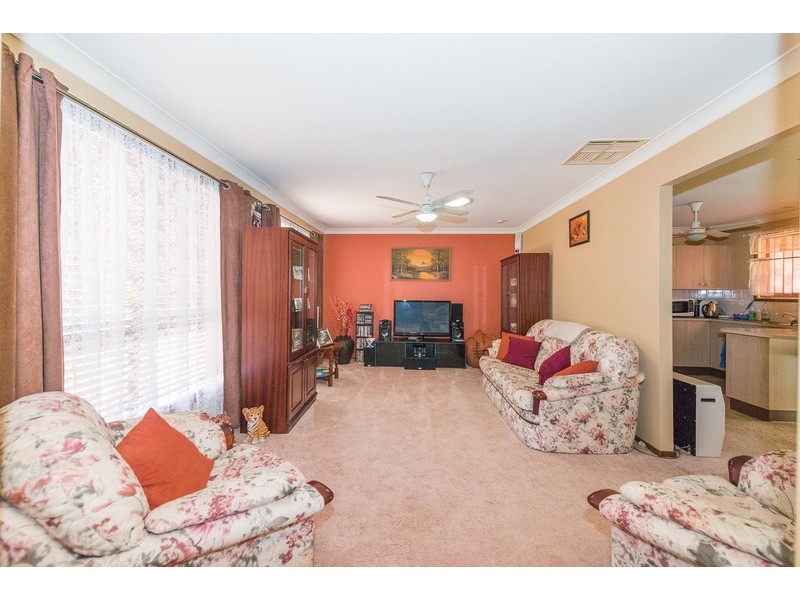 16 Dewhurst Street, West Tamworth NSW 2340