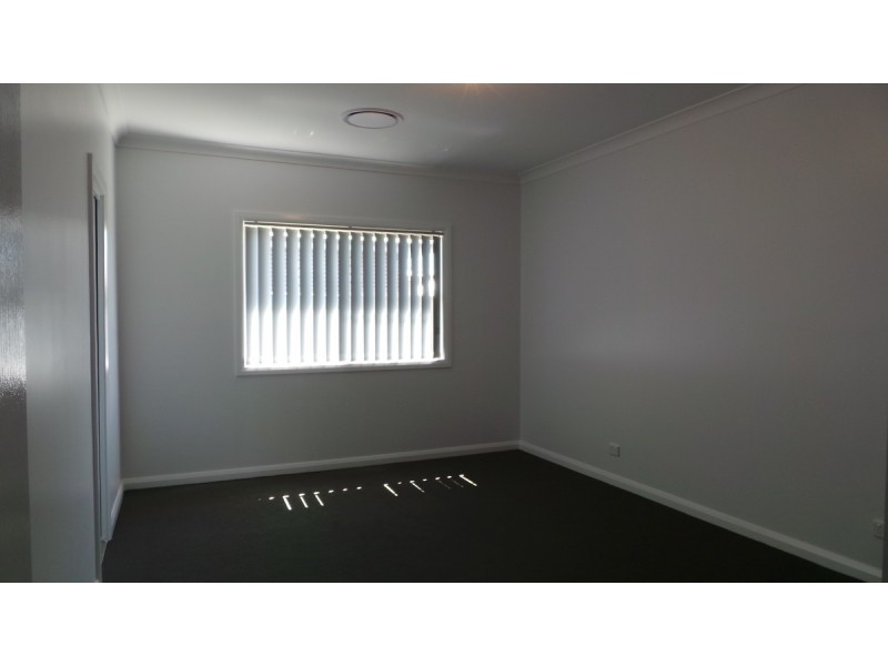 13 Kingham Street, Tamworth NSW 2340